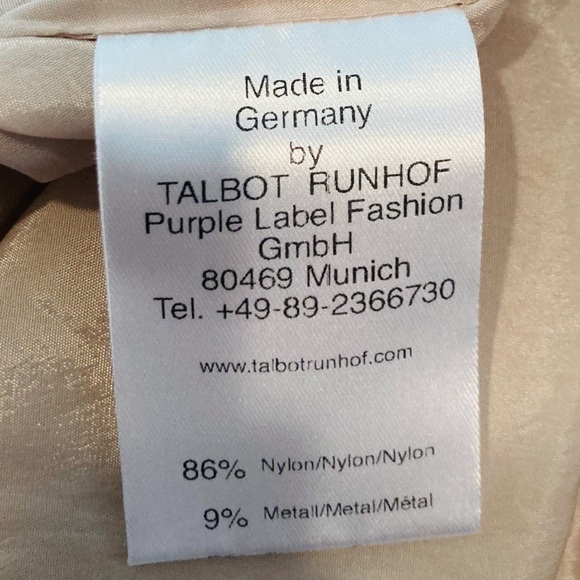 Talbot Runhof champagne colored long sleeve metallic full length gown. Size 8/38 - Picture 8 of 9